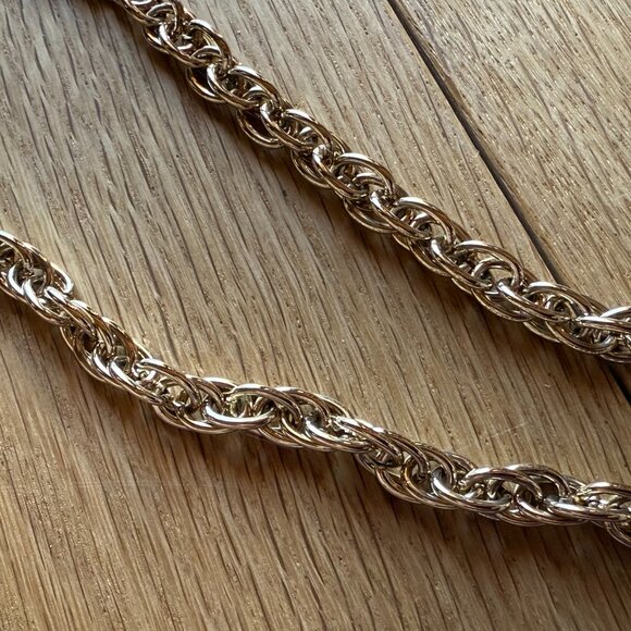 Beautiful little gold clutch bag, by iconic Florentine designer Rodo! - Picture 10 of 11